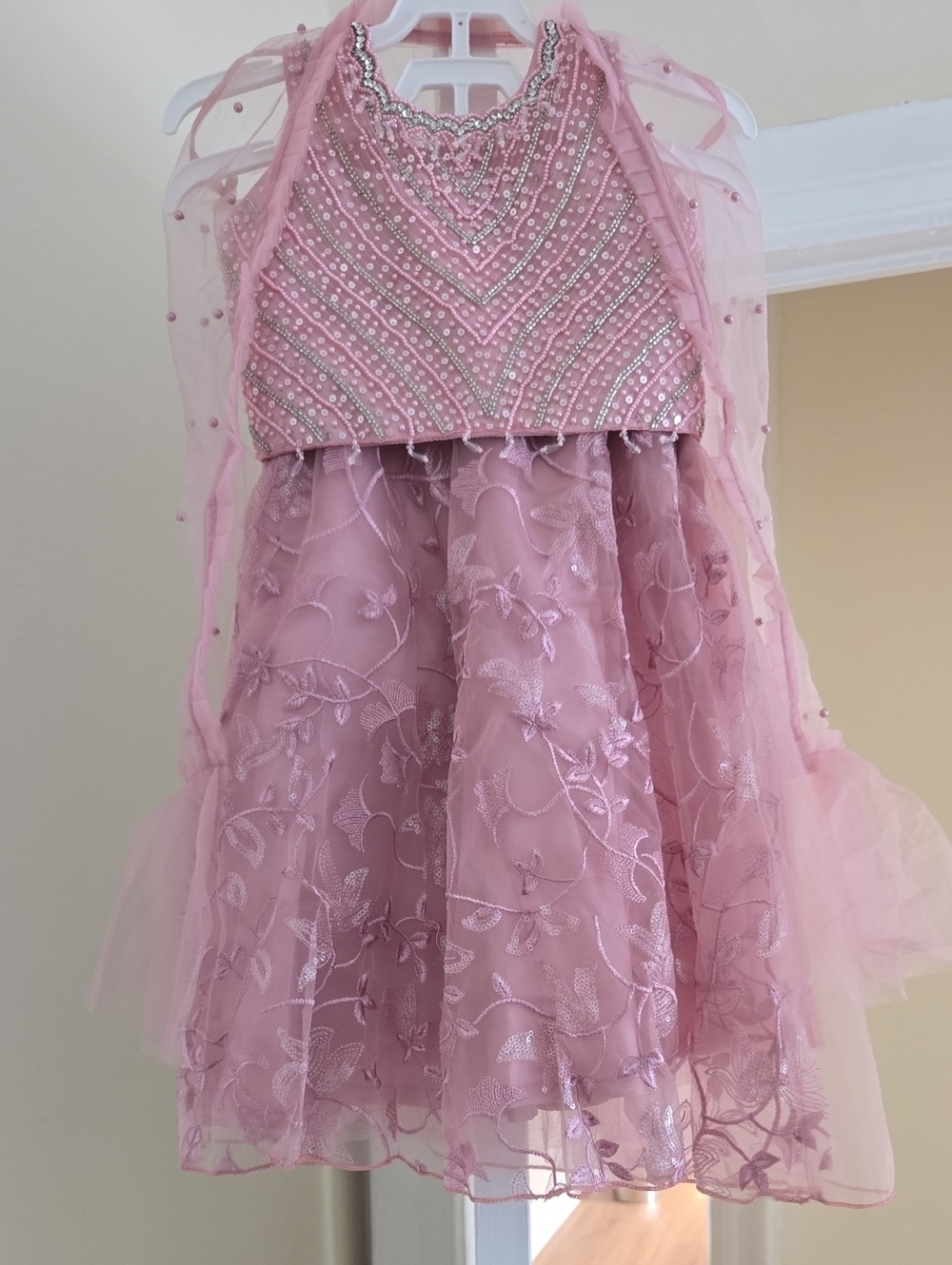 Kids Pink Embellished Indian Style Lehnga Choli - Brand Unspecified